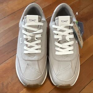 TOMS Women's Light Gray Sneakers